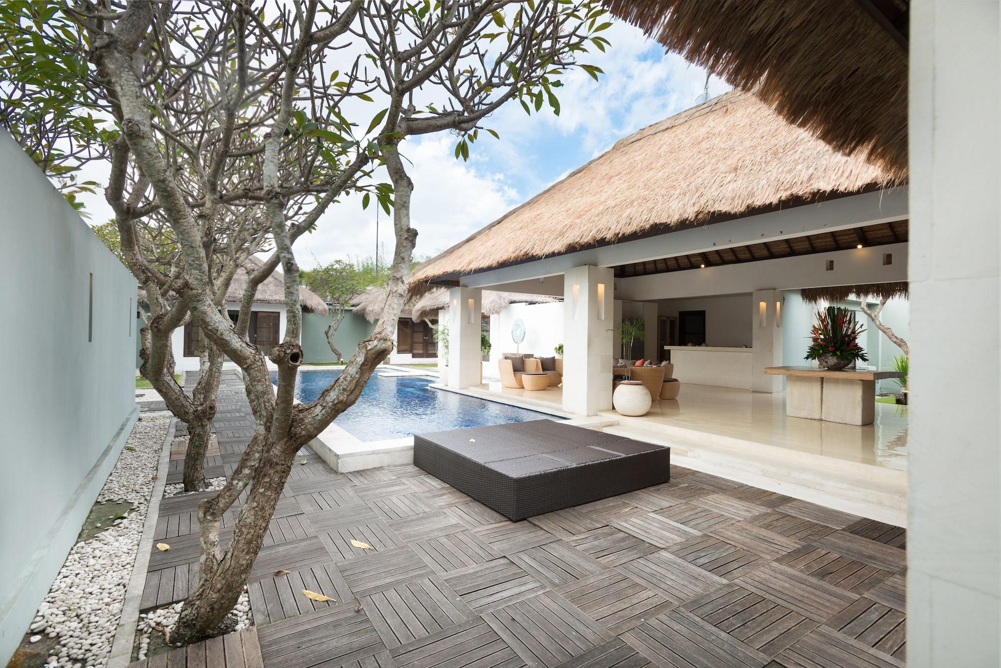 Bvilla Spa เซมินยัค ภายนอก รูปภาพ